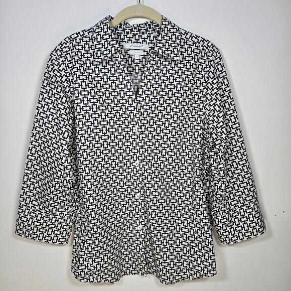 Foxcroft Women's Black And White Geometric Chain Design. Size Large - Picture 1 of 9